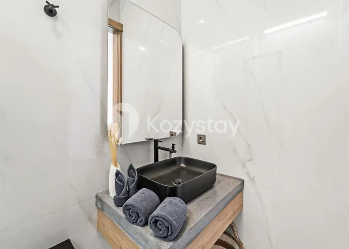 Kleio By Kozystay - Hidden Gem Villa *