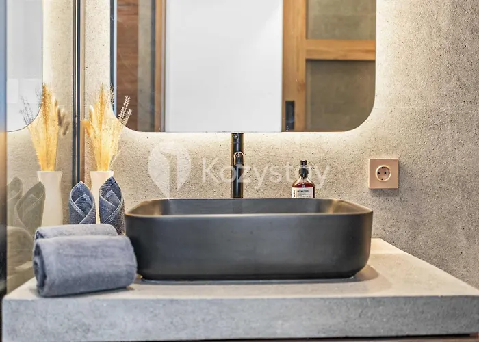 Kleio By Kozystay - Hidden Gem Villa